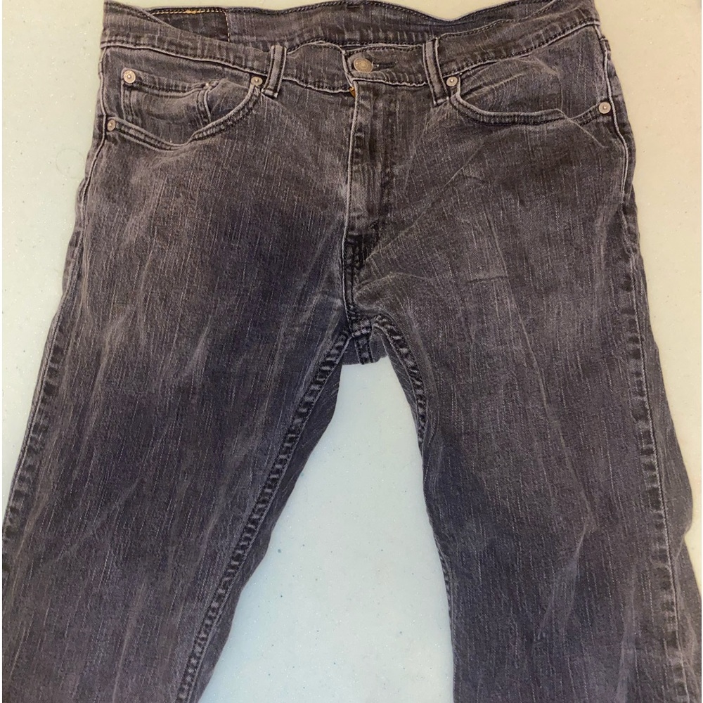 Black/grey Levi’s jeans